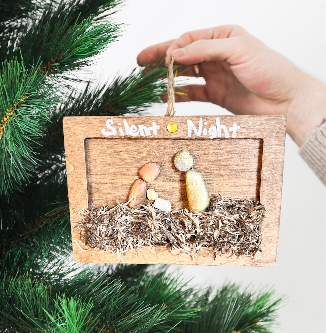 Holy Family Ornament - Pebble Art